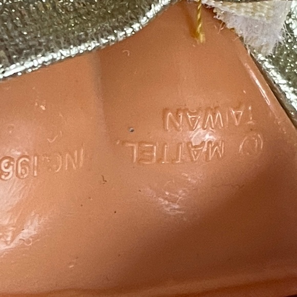 Looks like new 1968 Ken Doll excellent shape Twist & Turns with vintage outfit - Picture 3 of 5